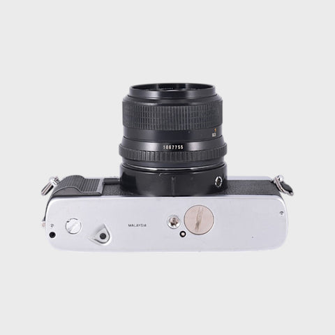 Minolta XG-1 35mm SLR Film Camera with 28mm f2.8 Lens