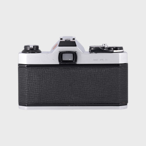Pentax K1000 35mm SLR film camera with 28mm f2.8 lens