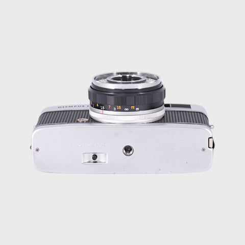 Olympus Trip 35 35mm Point and Shoot Film Camera with 40mm f2.8 Lens