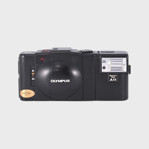 Olympus XA2 35mm Rangefinder Film Camera with 35mm f3.5 Lens
