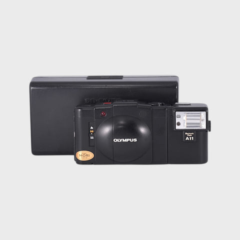 Olympus XA2 35mm Rangefinder Film Camera with 35mm f3.5 Lens