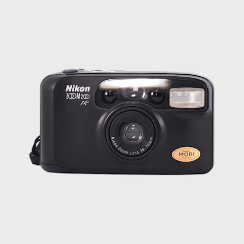 Nikon Zoom 200 AF 35mm point & shoot film camera with 38-70mm lens