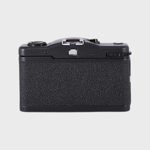 Lomo LC-A 35mm Point and Shoot film camera with 32mm f/2.8 lens