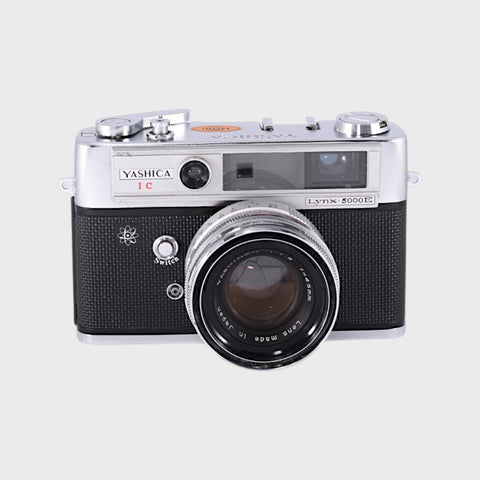 Yashica IC Lynx 5000E 35mm Rangefinder camera with 45mm f1.8 lens