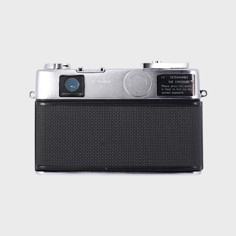 Yashica IC Lynx 5000E 35mm Rangefinder camera with 45mm f1.8 lens