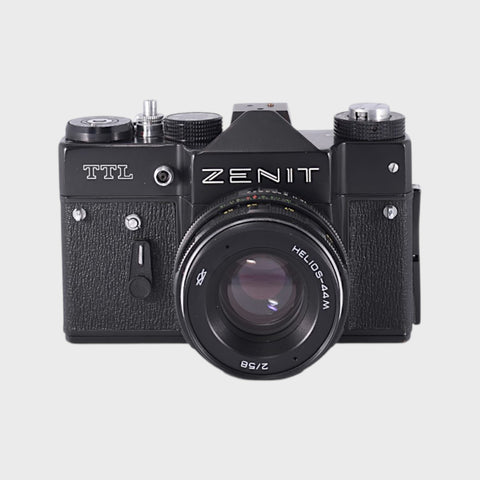 Zenit TTL 35mm SLR Film Camera with 58mm f2 Lens