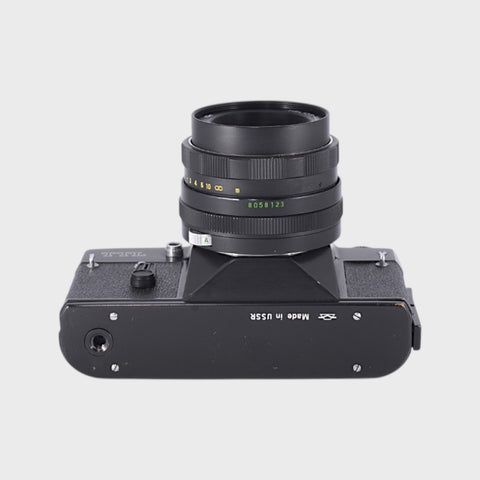 Zenit TTL 35mm SLR Film Camera with 58mm f2 Lens