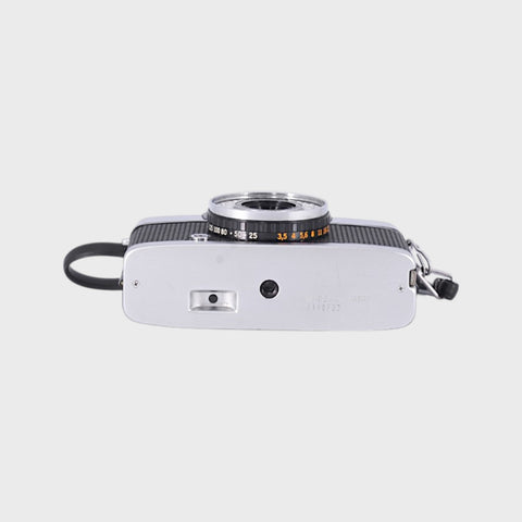 Olympus Pen EE-2 35mm half-frame film camera with 28mm f3.5 lens