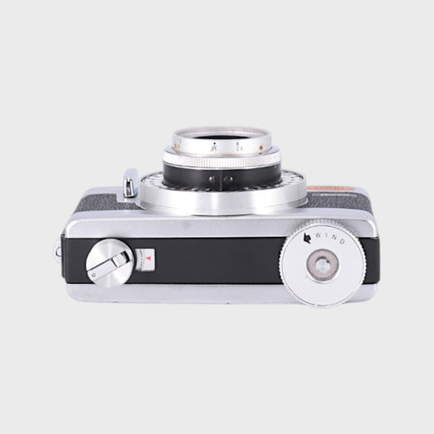 Ricoh Auto Shot 35mm Viewfinder Film Camera with 35mm f2.8 Lens