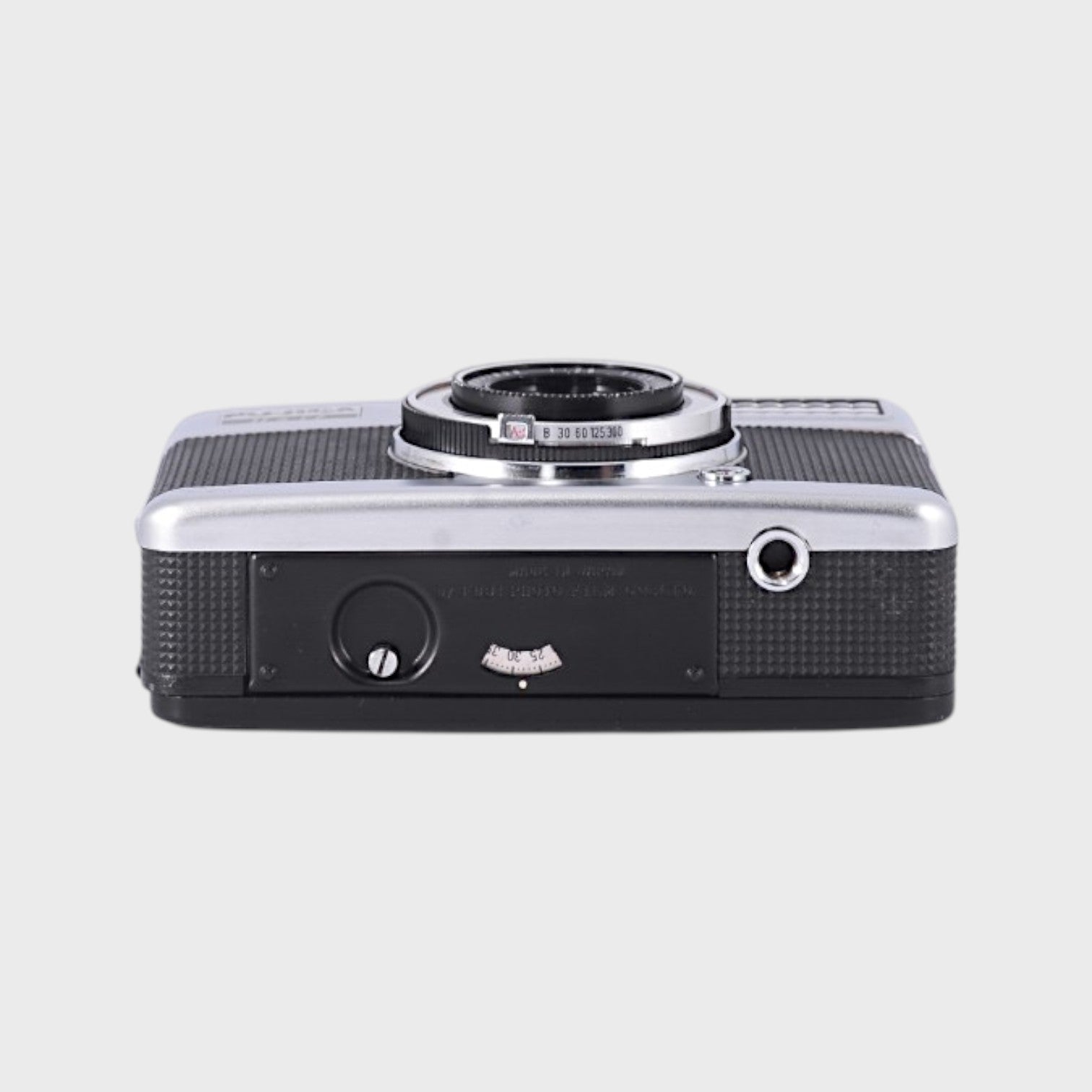 Fujica Half 35mm Half-Frame Camera with 28mm f2.8 Lens – Mori Film Lab