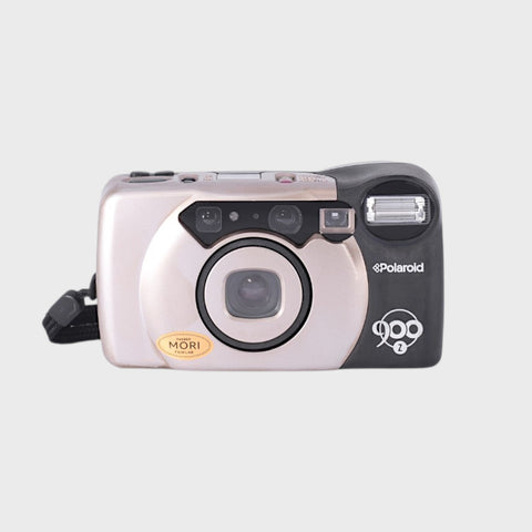 Polaroid 900z 35mm Point & Shoot Film Camera with 35-70mm Macro Lens