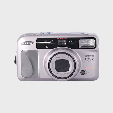 Samsung Slim Zoom 125S 35mm Point & Shoot film camera with 38-125mm zoom lens