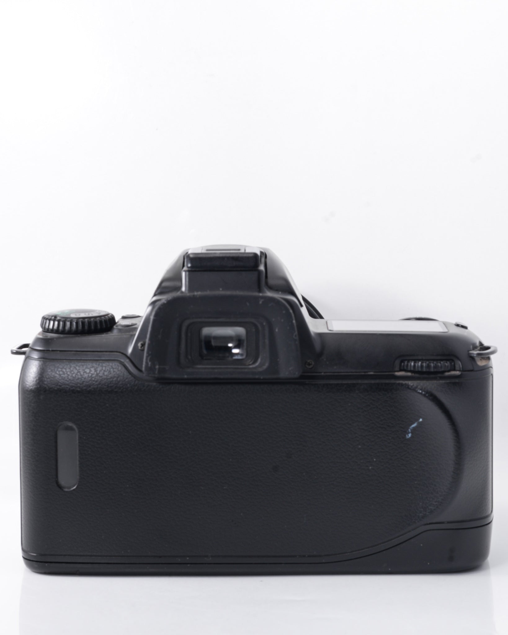Nikon F65 35mm SLR film camera with 28-105mm lens