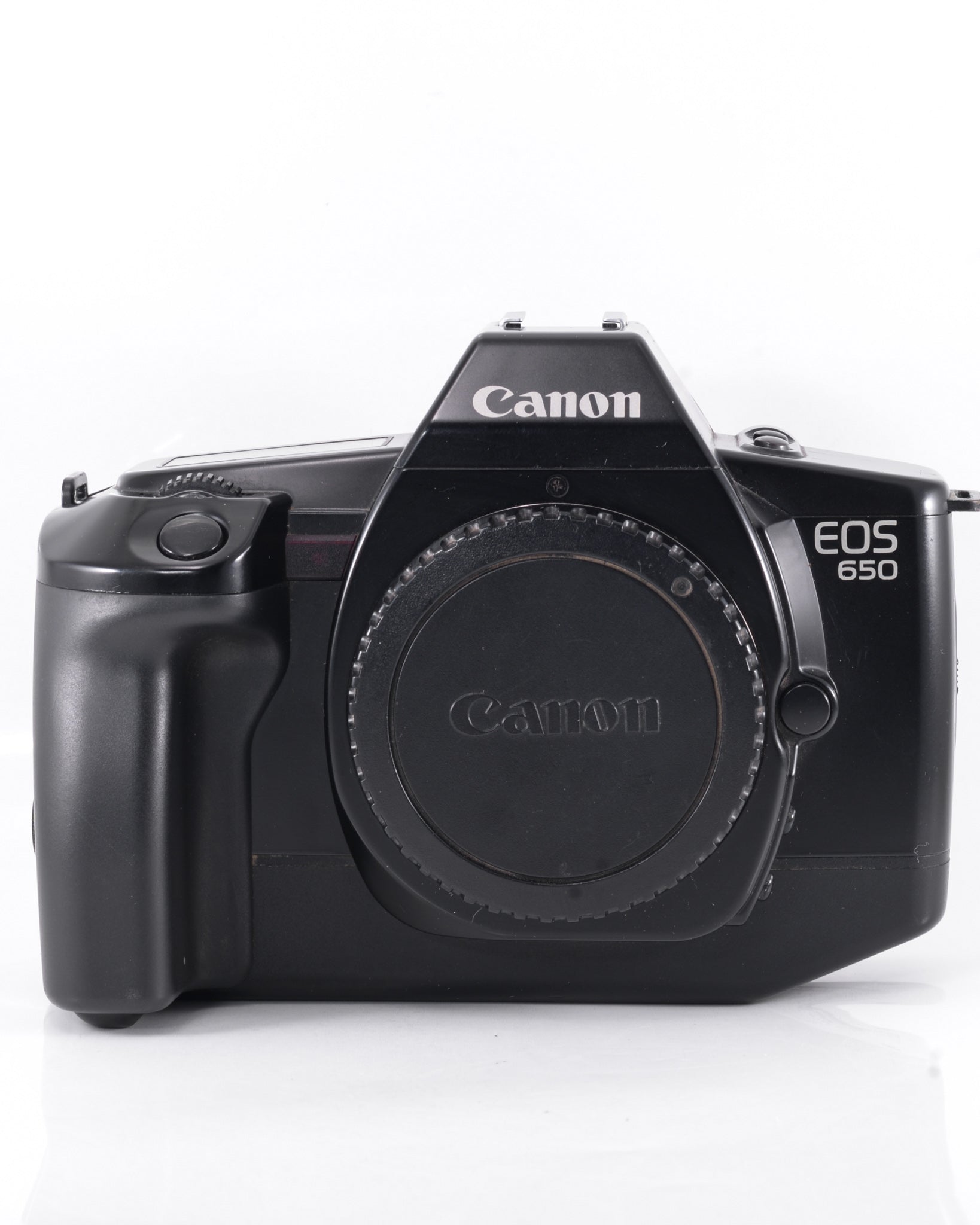 Canon EOS 650 35mm SLR Film Camera body only