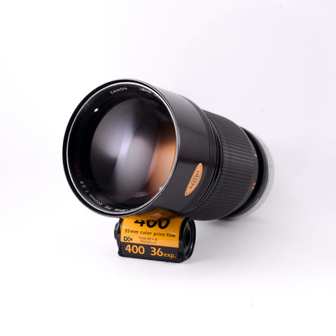 Canon FD 200mm f2.8 SSC Tele lens