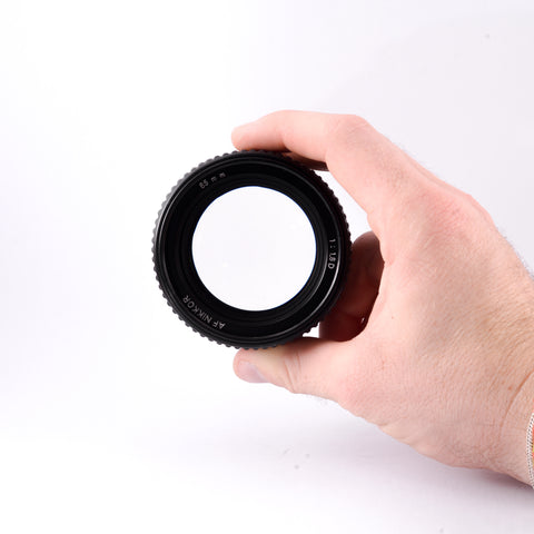 Nikon AF Nikkor 85mm f1.8D Lens
