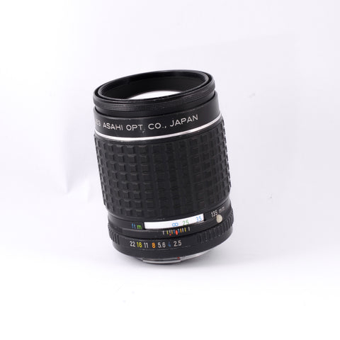Asahi Pentax SMC 135mm f2.5 lens