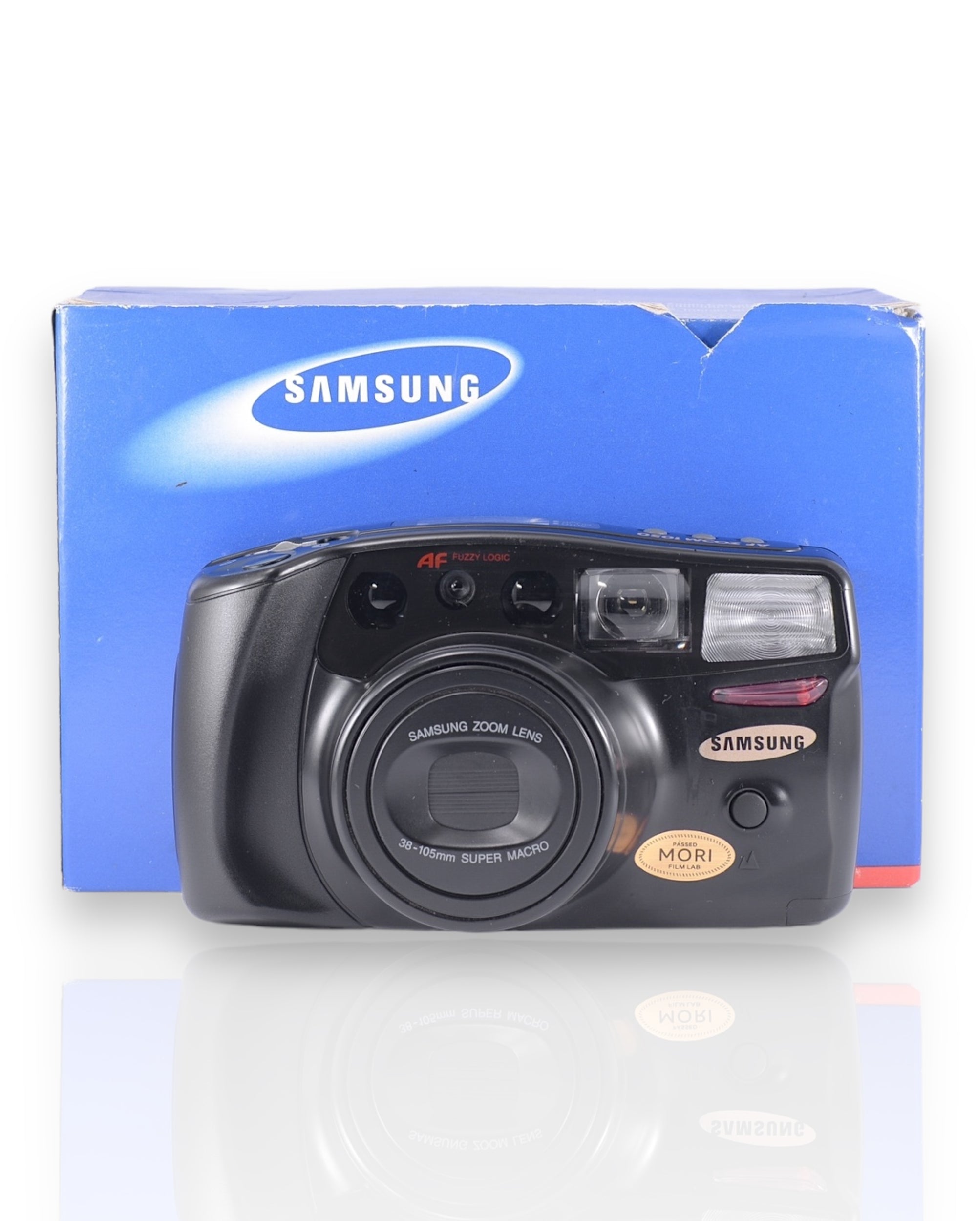 Boxed Samsung AF Zoom 1050 35mm Point & Shoot film camera with 38-105mm macro zoom lens