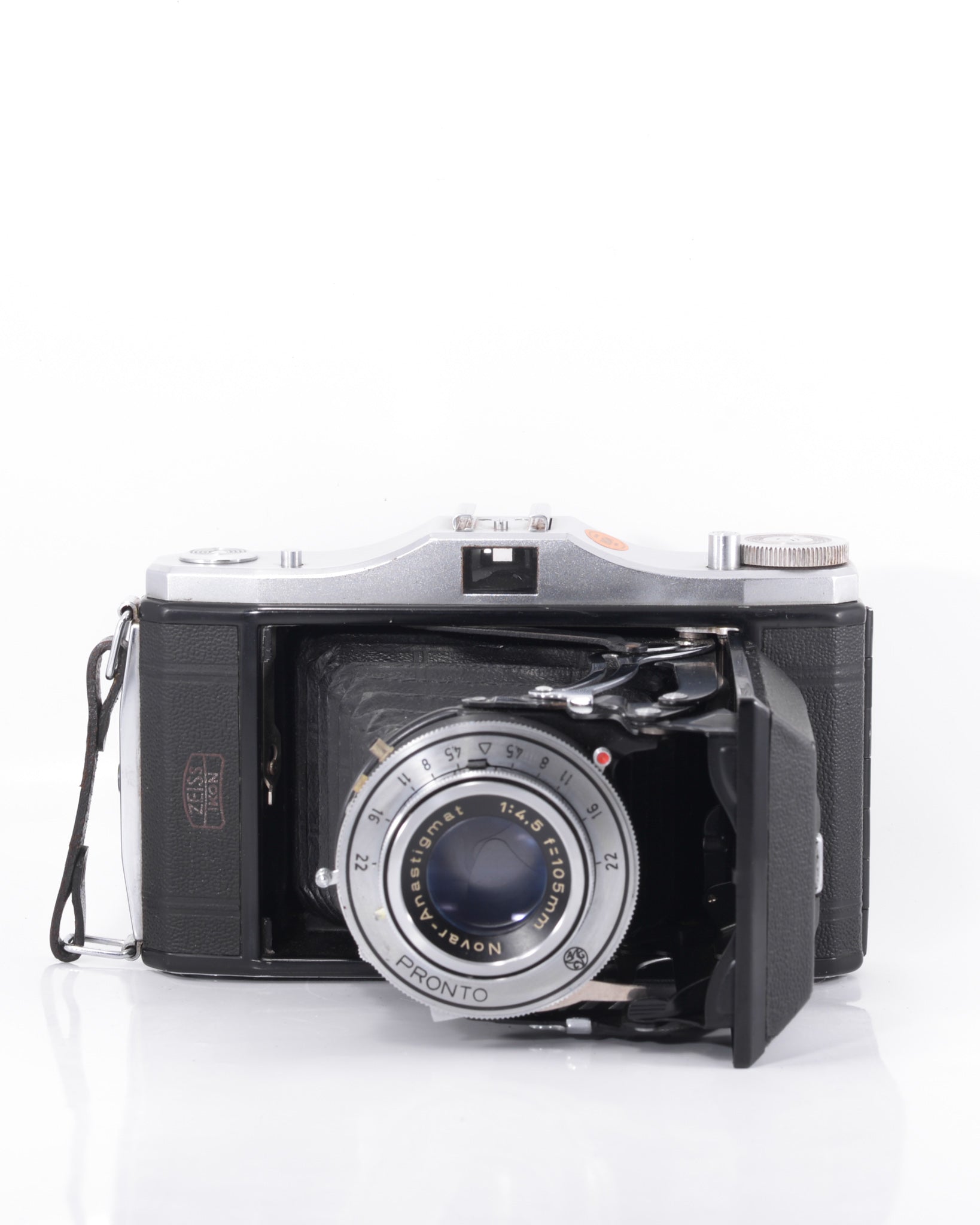 Zeiss Ikon Nettar 517/2 Medium Format film camera with 105mm f4.5 lens
